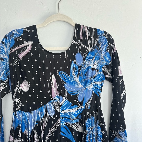 Free People floral dress- as seen on Lauren Daigle. - Picture 2 of 3